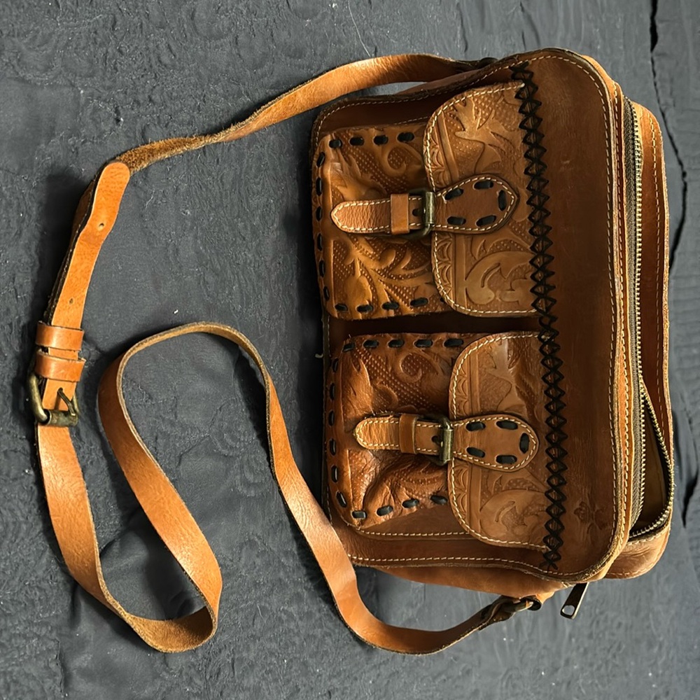 PATRICIA NASH Brown Crossbody Saddle Bag